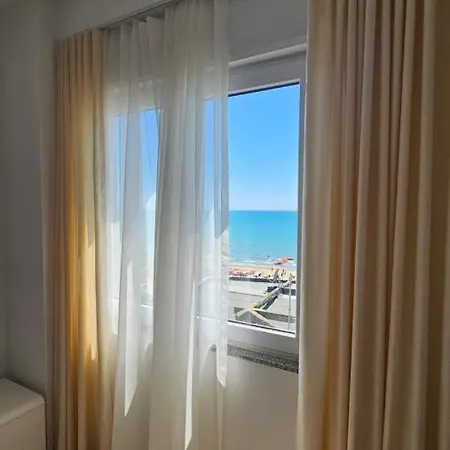 Sea * Durrës